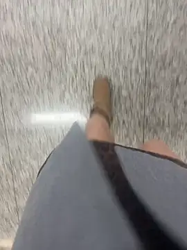 xiaoyuan01 online show from 10-13-25, 01:51