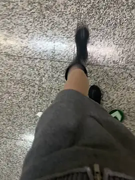 xiaoyuan01 online show from 11-15-25, 01:09