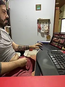 uto857 online show from 09-26-25, 03:19