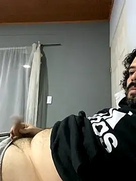 uto857 online show from 09-28-25, 01:01