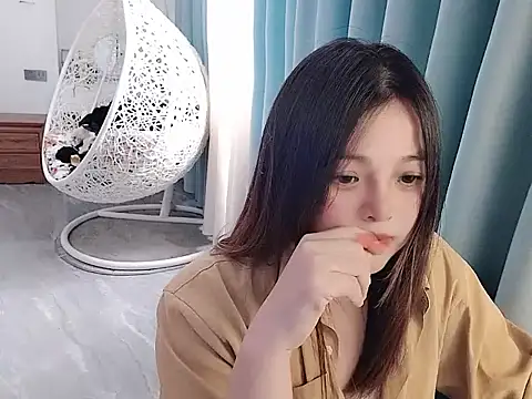 Snapshot of Sweet-Xinxin chatting on 04-13-26, 01:31 Sweet-Xinxin online show from 04-13-26, 01:31