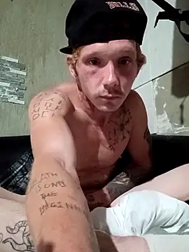 Snapshot of mastertrap chatting on 09-26-25, 06:53 mastertrap online show from 09-26-25, 06:53