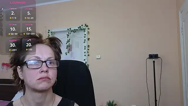 Snapshot of Ronda_Roni chatting on 02-06-26, 12:23 Ronda Roni online show from 02-06-26, 12:23