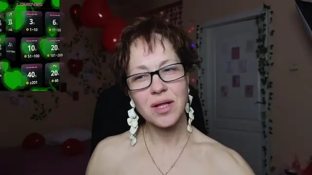 Snapshot of Ronda_Roni chatting on 02-14-26, 03:12 Ronda Roni online show from 02-14-26, 03:12