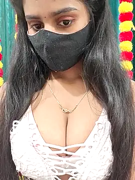 Aanya hotty online show from 11-20-25, 04:29