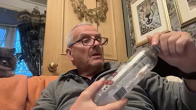 poggles online show from 12-02-25, 04:09