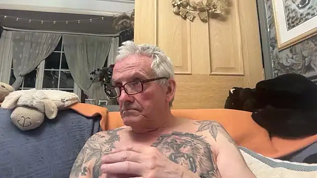 poggles online show from 03-19-26, 09:48