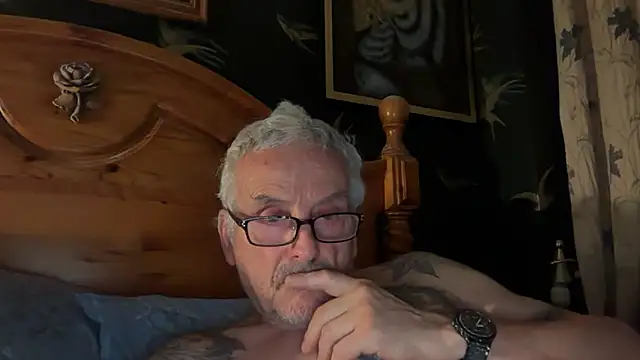 poggles online show from 11-13-25, 08:35