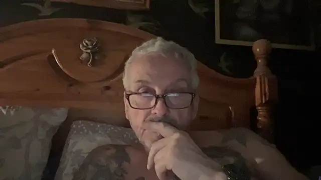 poggles online show from 03-18-26, 08:32