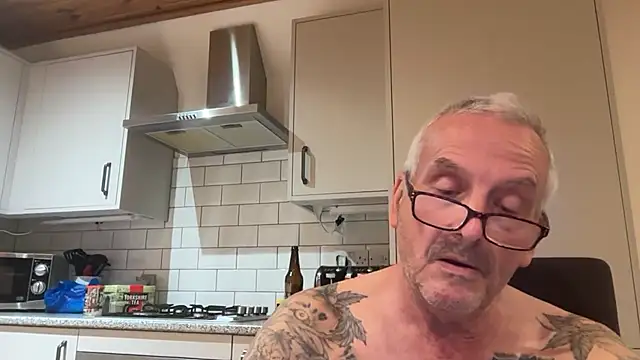 poggles online show from 09-20-25, 08:41