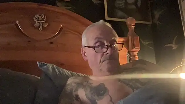 poggles online show from 11-30-25, 09:59