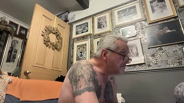 poggles online show from 03-01-26, 11:05