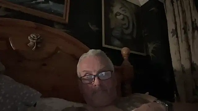 poggles online show from 04-30-26, 08:38