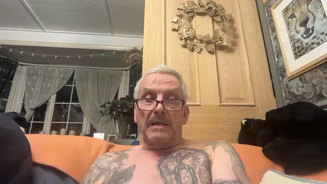 poggles online show from 03-09-26, 08:23