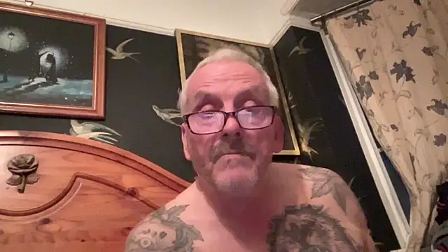 poggles online show from 02-03-26, 05:18