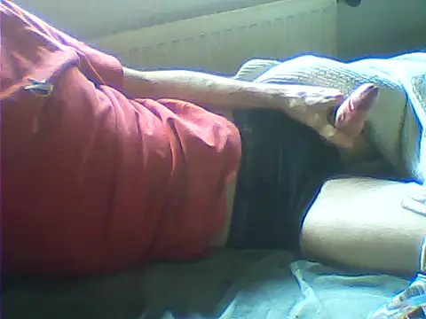 Snapshot of rimbaud77 chatting on 10-21-25, 09:09 rimbaud77 online show from 10-21-25, 09:09