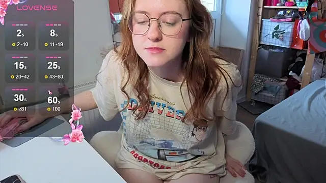 urstripchatgf online show from 09-26-25, 09:38