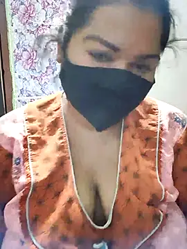 Liyaa 24 online show from 03-11-26, 05:12