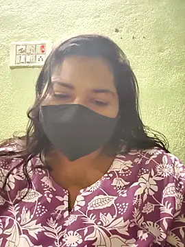 Liyaa 24 online show from 02-15-26, 04:50