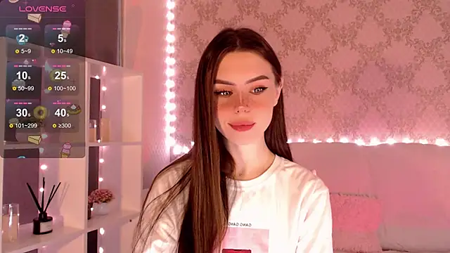 Snapshot of HolyMiax chatting on 09-14-25, 03:40 HolyMiax online show from 09-14-25, 03:40