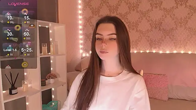 Snapshot of HolyMiax chatting on 02-18-26, 03:48 HolyMiax online show from 02-18-26, 03:48