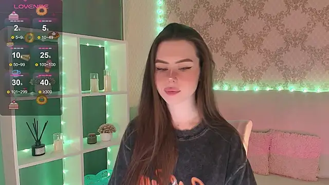 Snapshot of HolyMiax chatting on 02-04-26, 03:34 HolyMiax online show from 02-04-26, 03:34