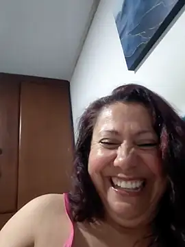 Snapshot of EmmaJhomson chatting on 06-23-26, 12:52 EmmaJhomson online show from 06-23-26, 12:52