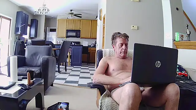 jocoff1 online show from 03-12-26, 07:18