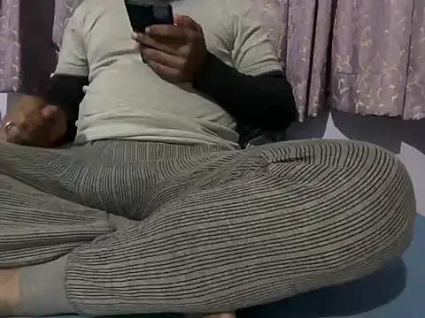 Matt6102 online show from 12-19-25, 05:59