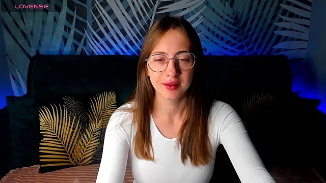 ChristyCrayme online show from 09-08-25, 10:09