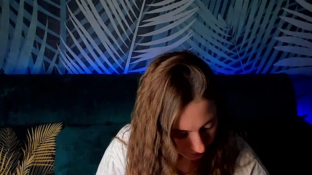 ChristyCrayme online show from 02-04-26, 10:49