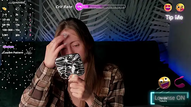 ChristyCrayme online show from 04-14-26, 10:04