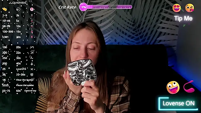 ChristyCrayme online show from 04-15-26, 09:37