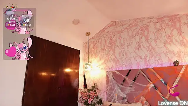 Dolce pearl online show from 10-31-25, 01:35