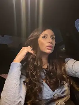 LunaBex online show from 11-05-25, 04:37