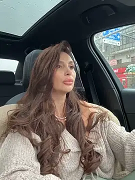 LunaBex online show from 11-28-25, 08:03