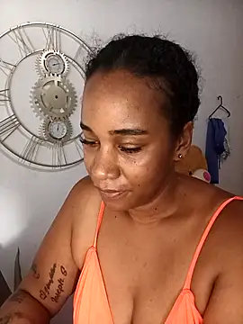 EbonyHorrny online show from 05-04-26, 12:19