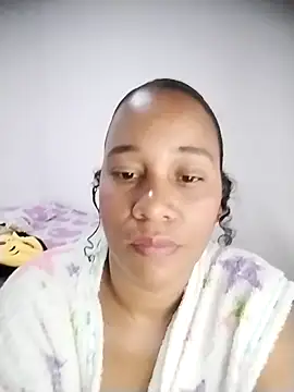 Snapshot of EbonyHorrny chatting on 10-16-25, 03:31 EbonyHorrny online show from 10-16-25, 03:31