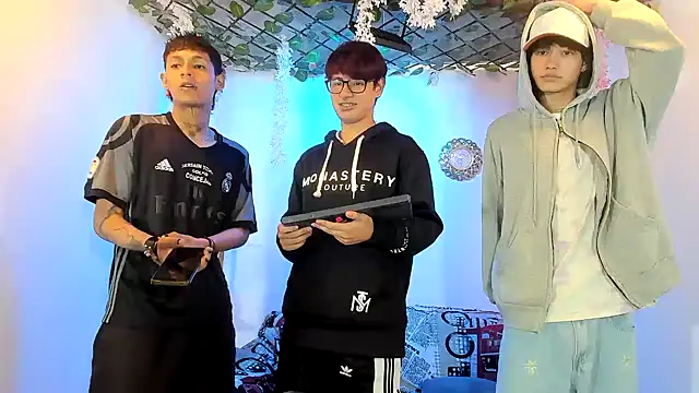 Bastian boyshot77 online show from 01-10-26, 07:09