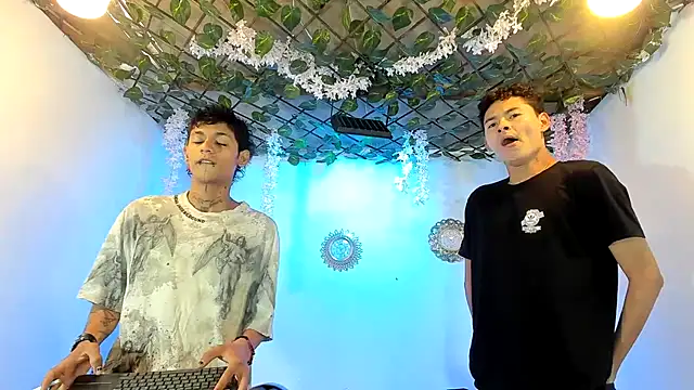 Snapshot of Bastian_boyshot77 chatting on 02-02-26, 01:10 Bastian boyshot77 online show from 02-02-26, 01:10