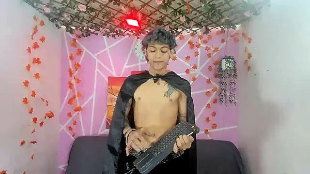 Bastian boyshot77 online show from 10-23-25, 03:00