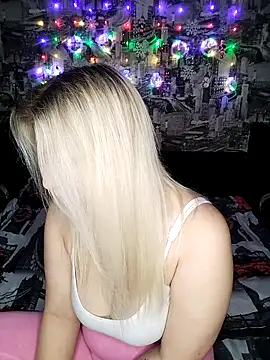 HoneyNelly online show from 02-10-26, 11:26