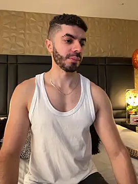 AxelThompson  online show from 10-30-25, 11:19