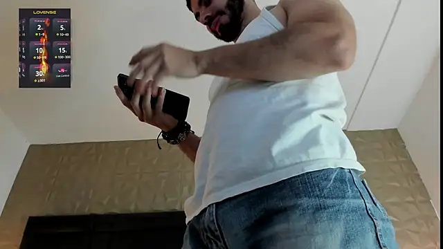 AxelThompson  online show from 10-08-25, 11:45