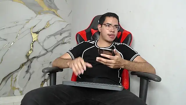 JulianSaintt online show from 03-03-26, 07:54