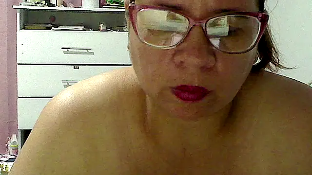 Snapshot of luciana69hot chatting on 02-25-26, 03:56 luciana69hot online show from 02-25-26, 03:56