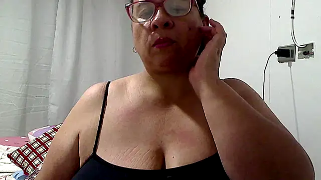 luciana69hot online show from 05-30-26, 02:40