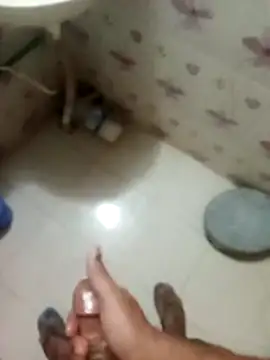 Snapshot of zim200 chatting on 02-19-26, 05:21 zim200 online show from 02-19-26, 05:21