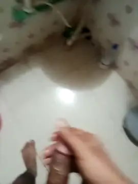 Snapshot of zim200 chatting on 02-11-26, 12:10 zim200 online show from 02-11-26, 12:10