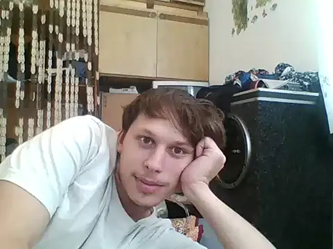 Snapshot of luciferalpha1231 chatting on 09-18-25, 01:03 luciferalpha1231 online show from 09-18-25, 01:03